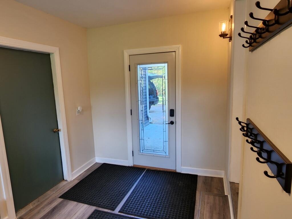 7860 Marsh Road Plainwell, MI 49080 - Photo 34 of 42 34-Mudroom between laundry-garage