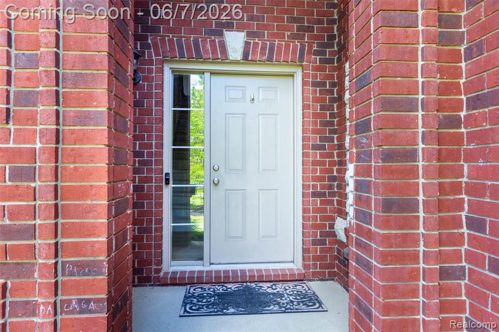 36039 Curtis Road Livonia, MI 48152 - Photo 5 of 61