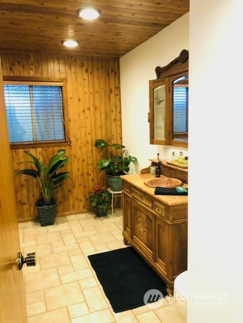 1922 Redmond Avenue Northeast Renton, WA 98056 - Photo 13 of 23 Gallery Image 13