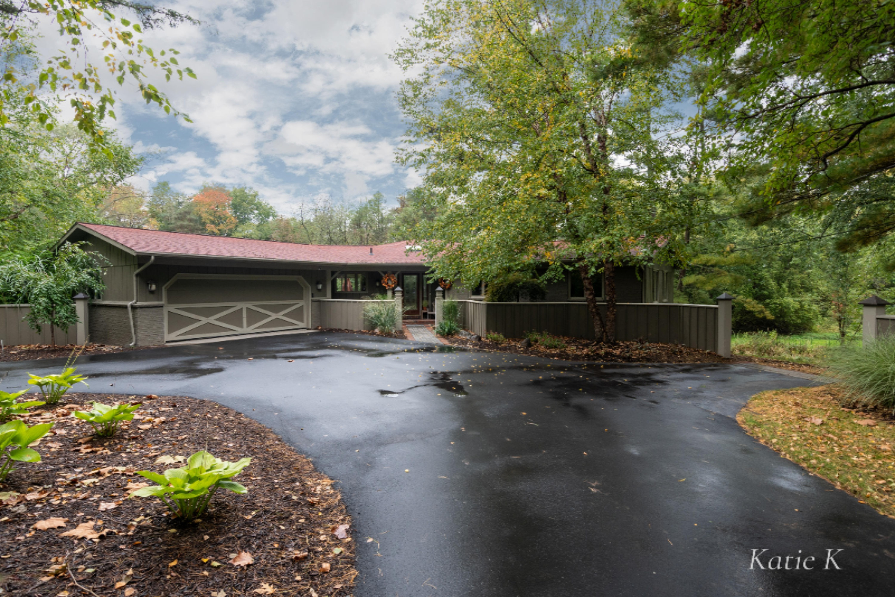 8751 Cascade Road Southeast Ada, MI 49301 - Photo 2 of 54 8751 Cascade-1