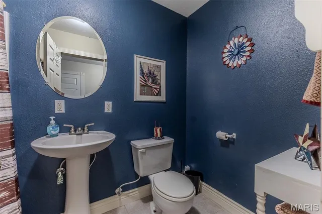 $359,900 | 31201 Osborn Drive, Lebanon, MO 65536