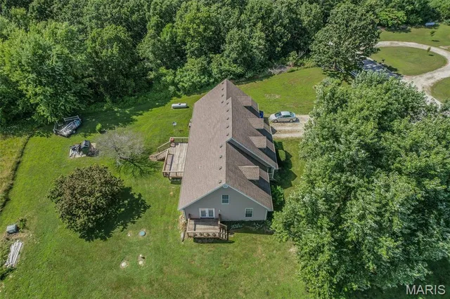 $359,900 | 31201 Osborn Drive, Lebanon, MO 65536