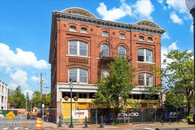 $16 | 41 South Street, Glens Falls, NY 12801