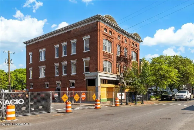 $16 | 41 South Street, Glens Falls, NY 12801