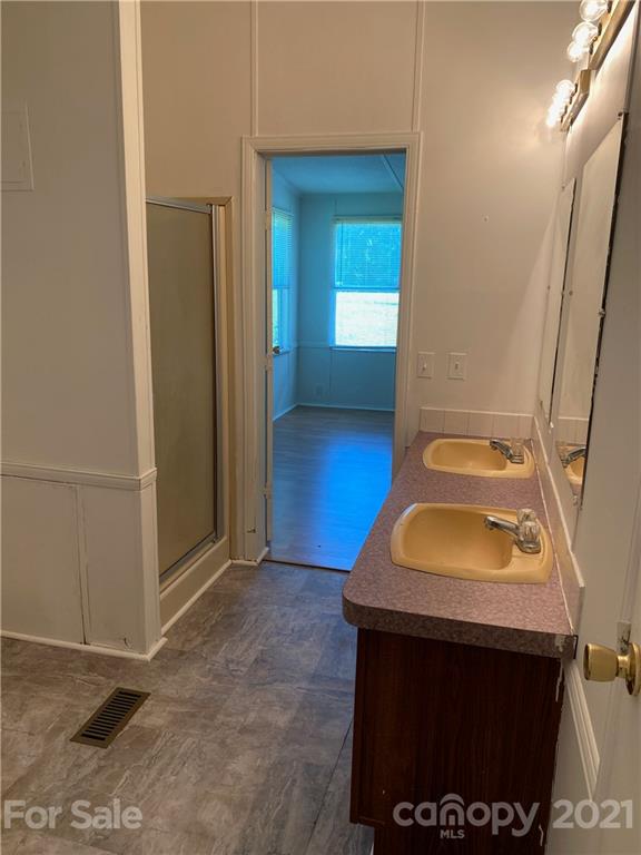 2946 Henderson Mill Road Morganton, NC 28655 - Photo 17 of 36 Gallery Image 17