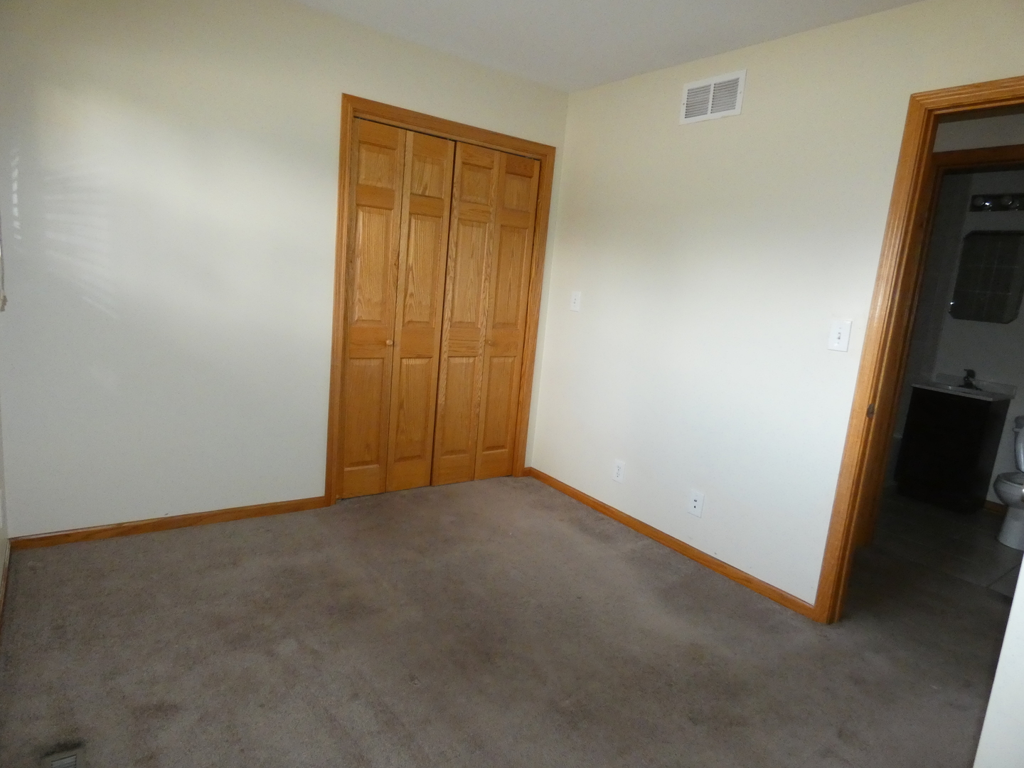 509 West Schaumburg Road Streamwood, IL 60107 - Photo 12 of 15