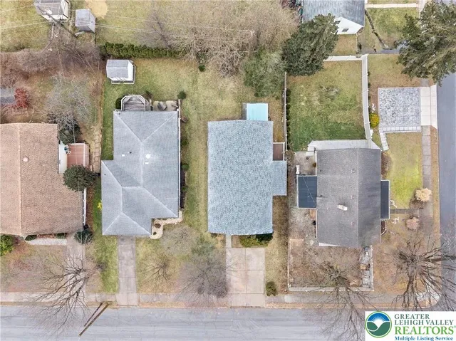 $2,700 | 1043 Erie Street, Allentown, PA 18103