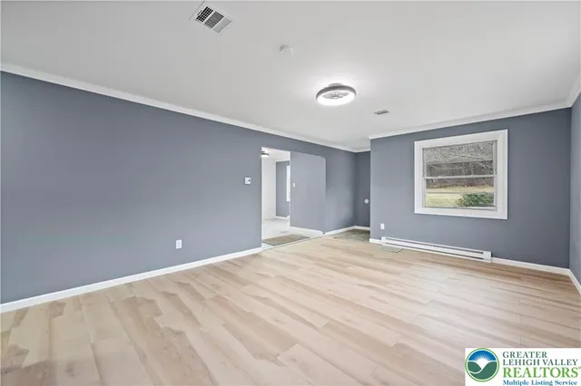 $2,700 | 1043 Erie Street, Allentown, PA 18103