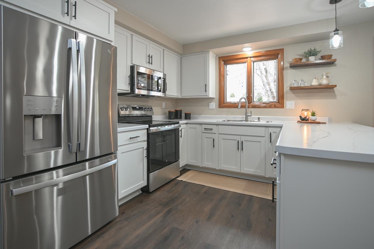 1443 East Calumet Street Appleton, WI 54915 - Photo 18 of 88