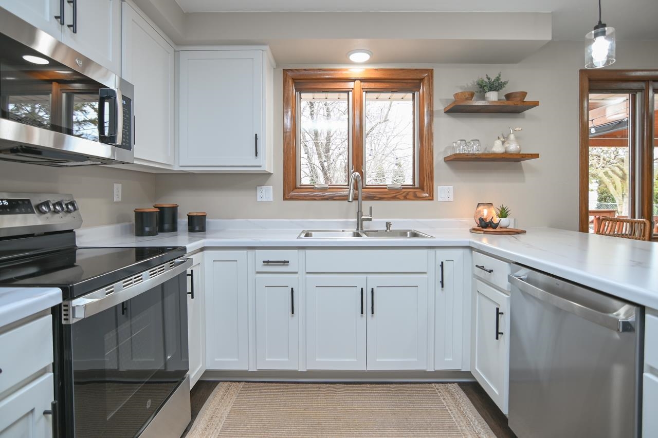 1443 East Calumet Street Appleton, WI 54915 - Photo 19 of 88