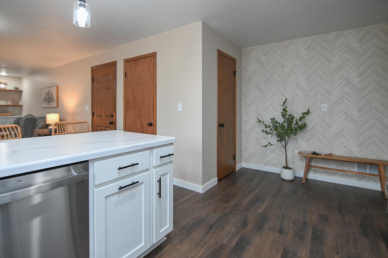 1443 East Calumet Street Appleton, WI 54915 - Photo 20 of 88