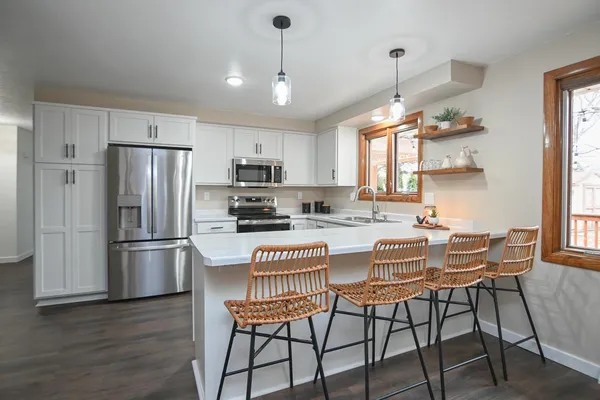 $345,000 | 1443 East Calumet Street, Appleton, WI 54915