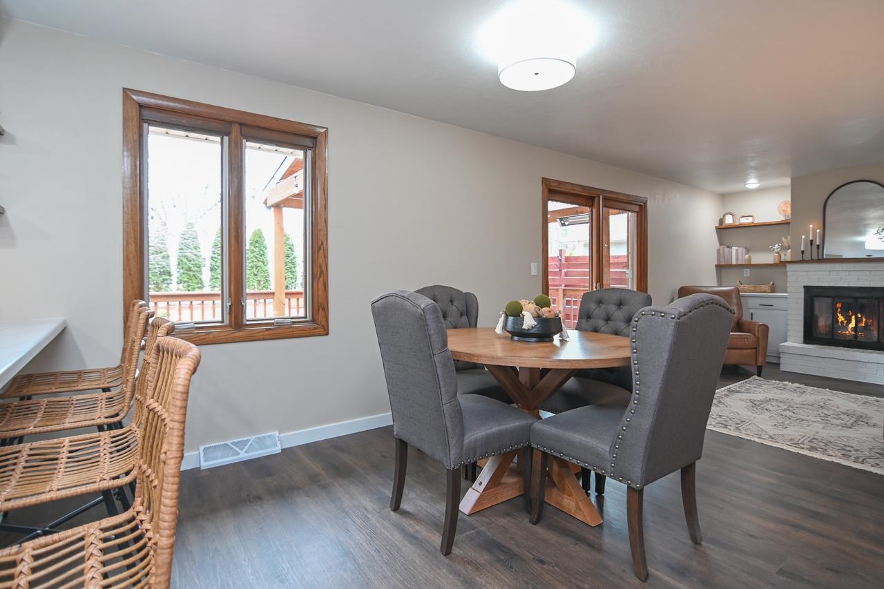 1443 East Calumet Street Appleton, WI 54915 - Photo 25 of 88