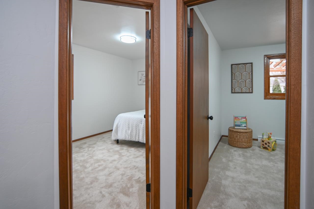 1443 East Calumet Street Appleton, WI 54915 - Photo 34 of 88