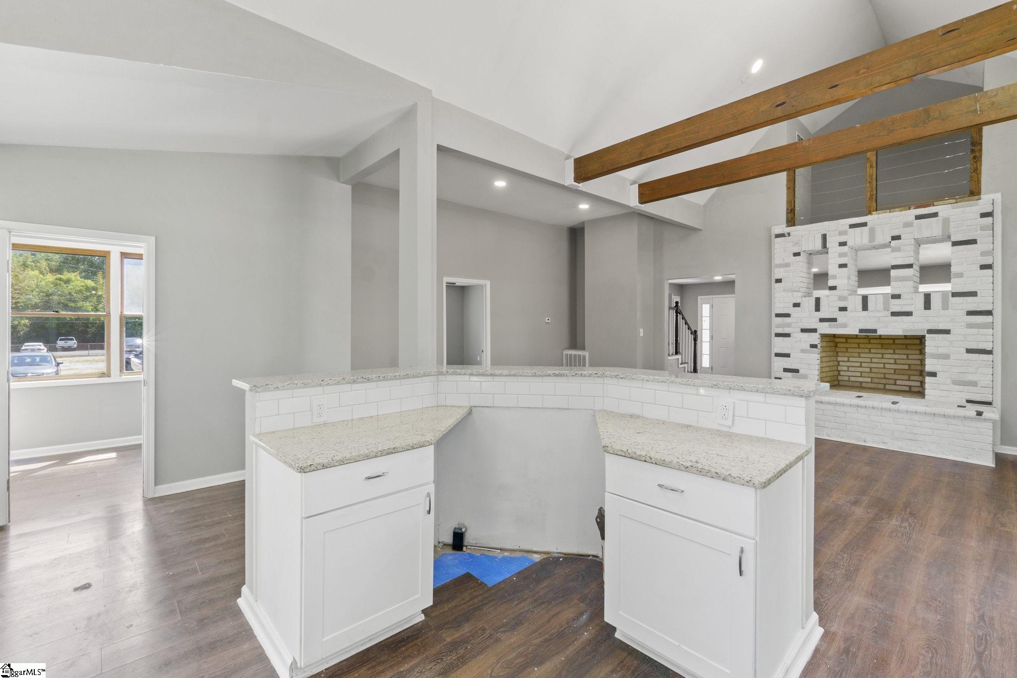 922 Carolina Circle Anderson, SC 29621 - Photo 12 of 36