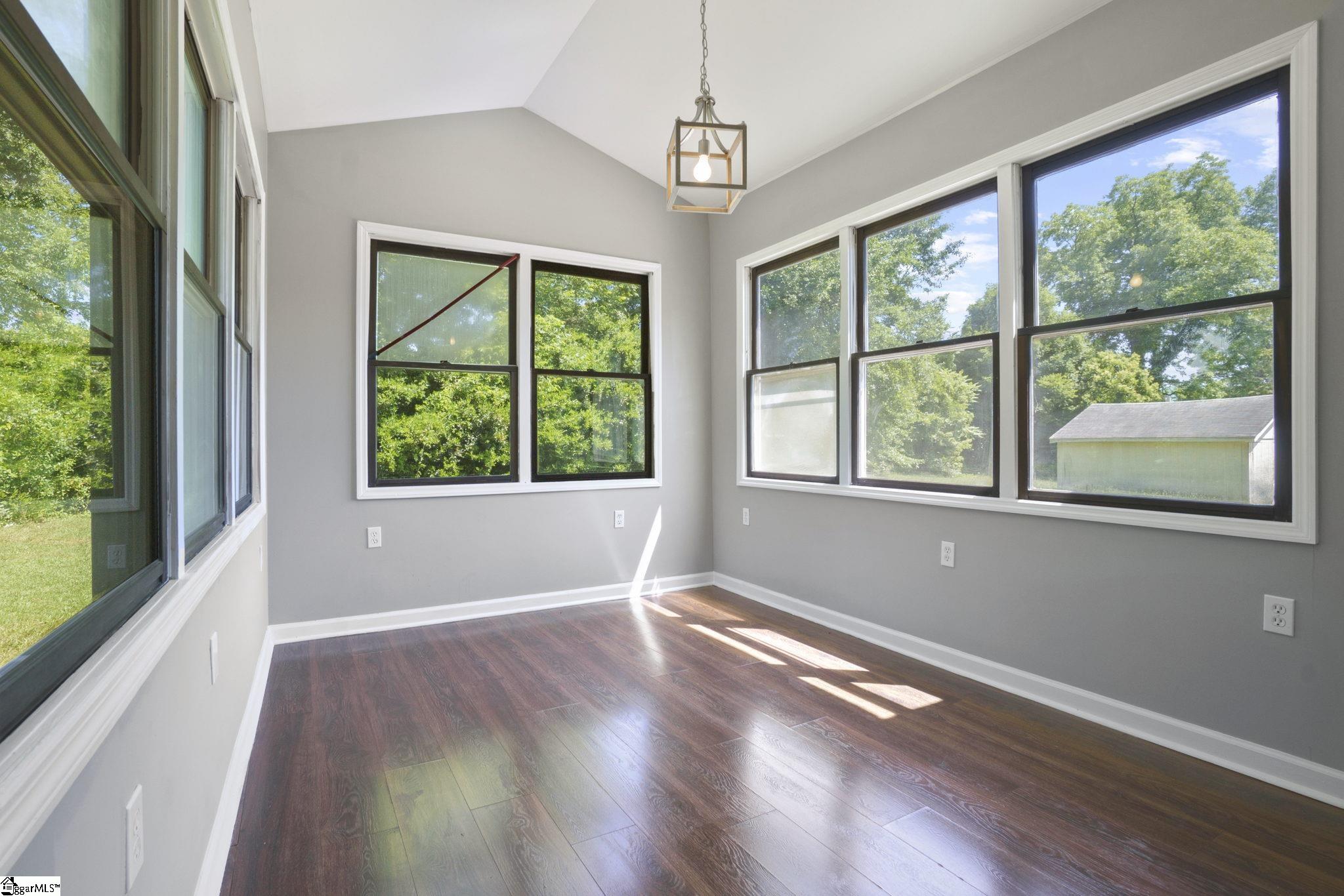 922 Carolina Circle Anderson, SC 29621 - Photo 17 of 36