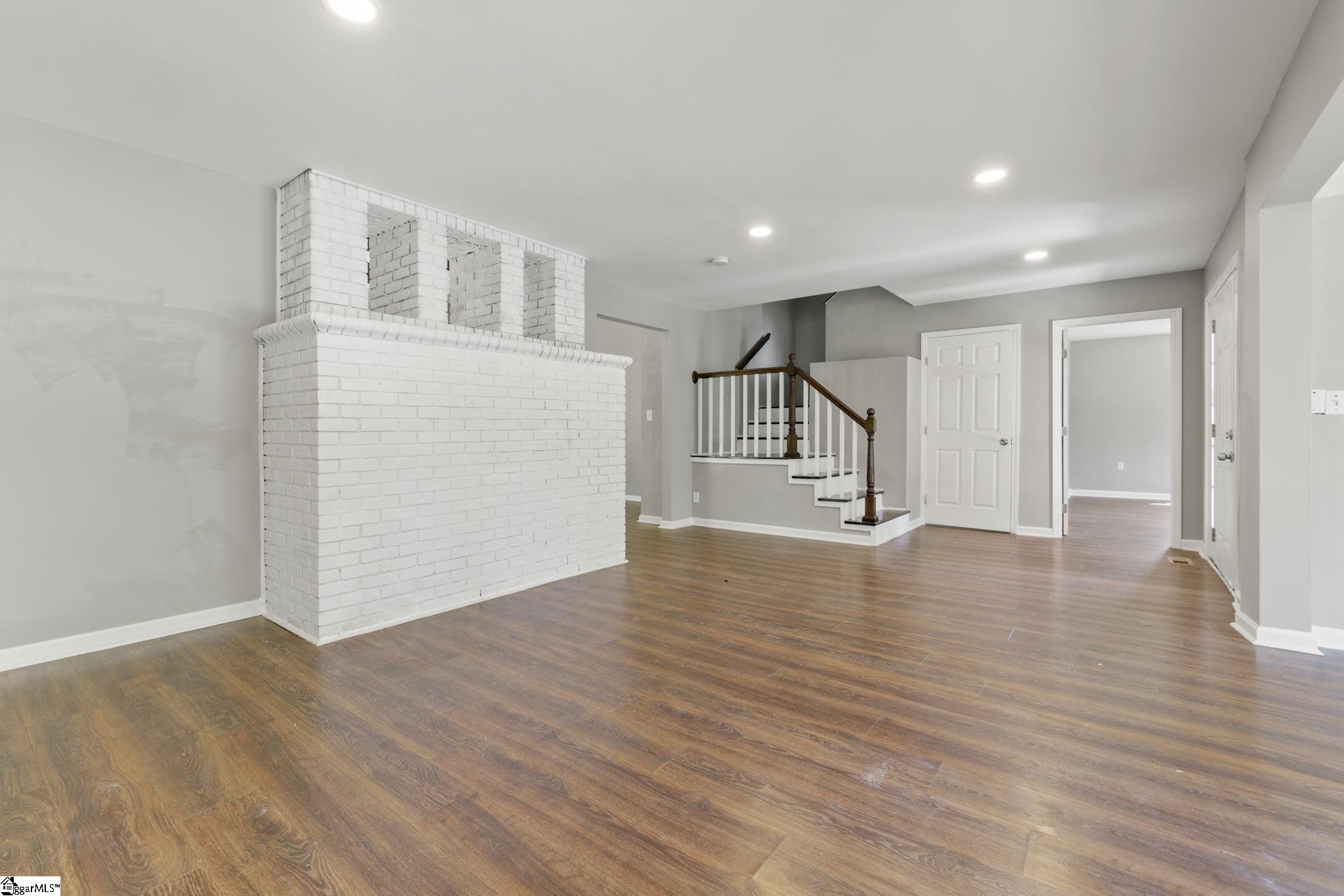 922 Carolina Circle Anderson, SC 29621 - Photo 6 of 36