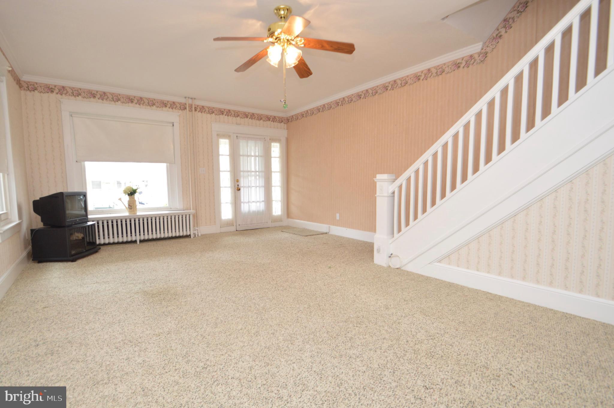 635 Walnut Street Emmaus, PA 18049 - Photo 4 of 18 Gallery Image 4