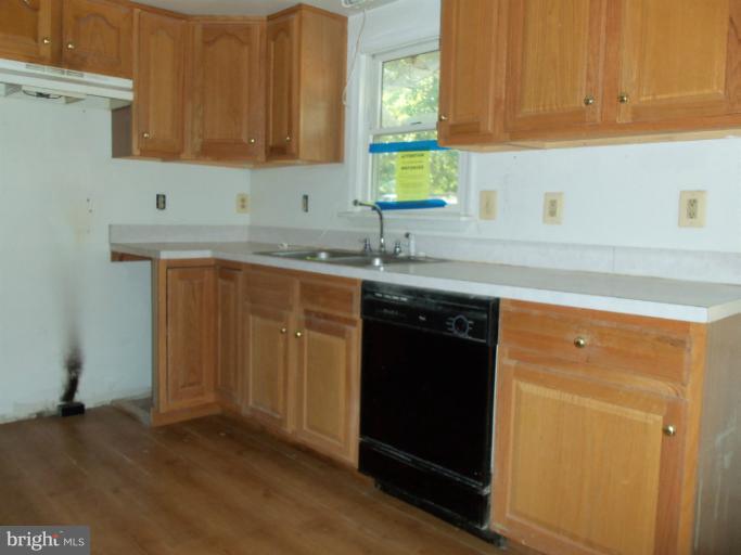 10159 Guilford Road Jessup, MD 20794 - Photo 12 of 17 Kitchen, view 2