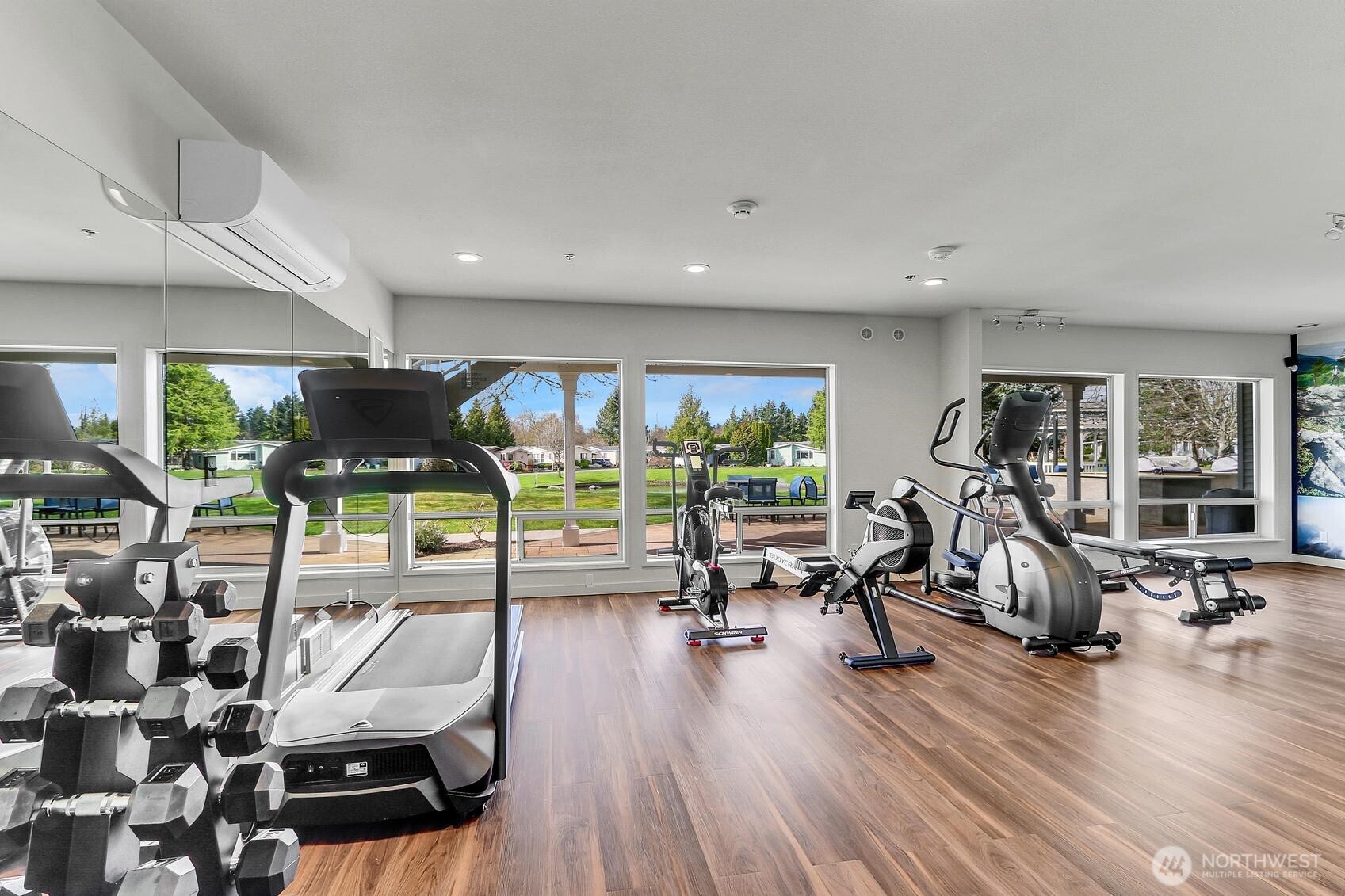 1427 100th Street Southwest, Unit 160 Everett, WA 98204 - Photo 26 of 28 a view of a room with gym equipment