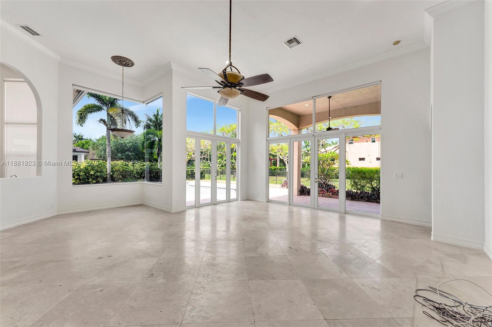 3203 West Stonebrook Circle Davie, FL 33330 - Photo 13 of 51