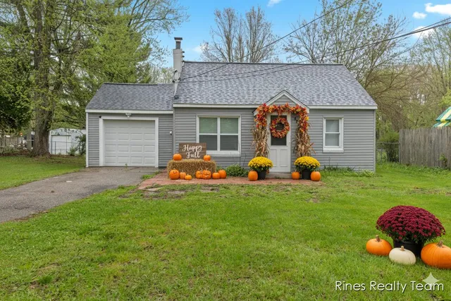 $129,900 | 6429 Rosedale Road, Lansing, MI 48911