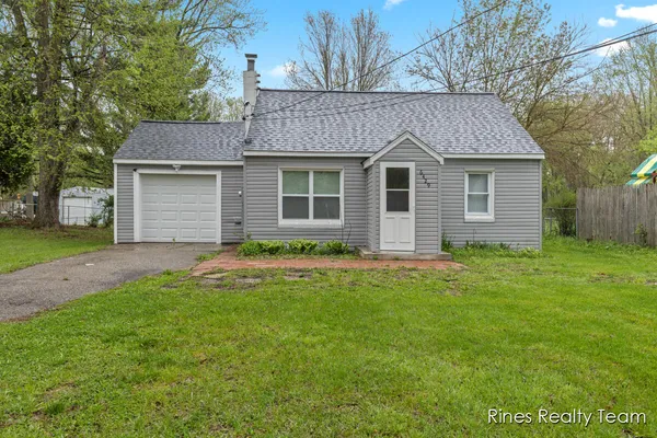 $119,900 | 6429 Rosedale Road, Lansing, MI 48911