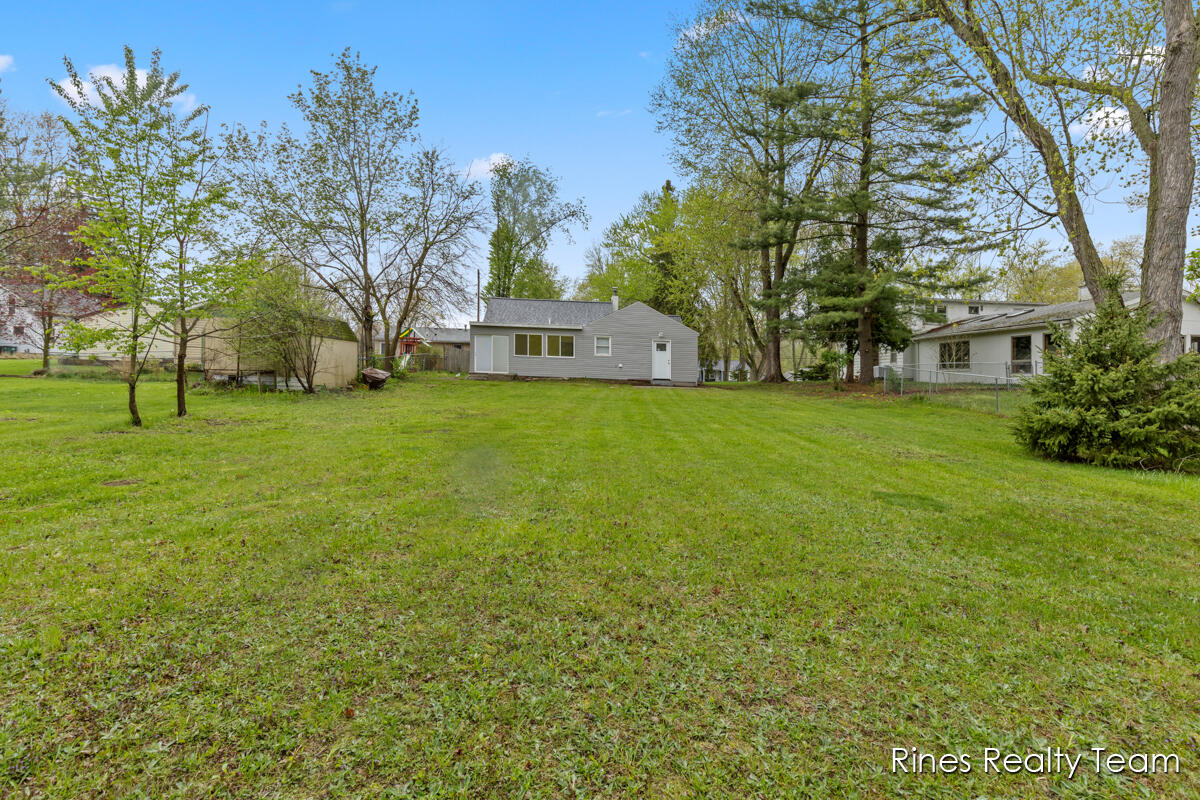 6429 Rosedale Road Lansing, MI 48911 - Photo 18 of 19 6429 Rosedale 1019