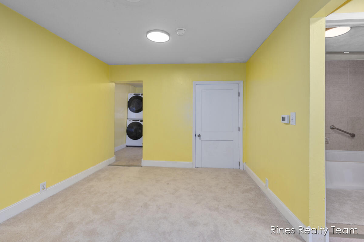 6429 Rosedale 1006