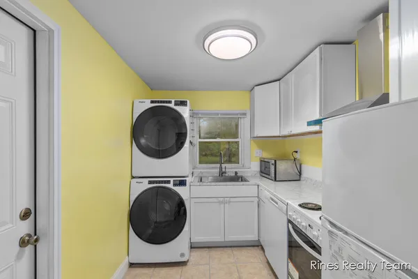 $119,900 | 6429 Rosedale Road, Lansing, MI 48911