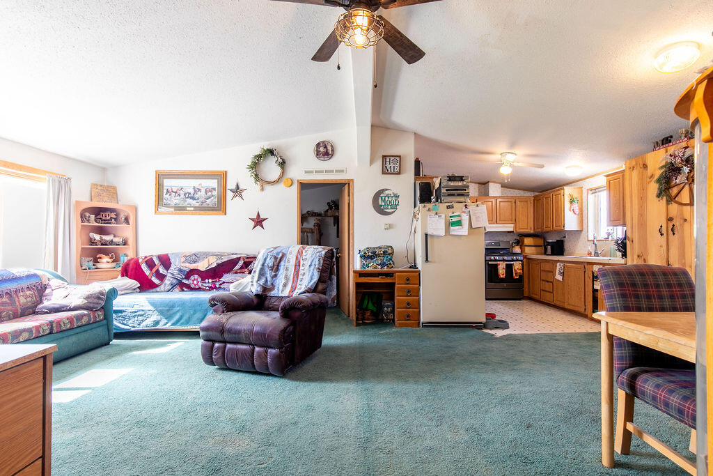 5726 North 1700th Street West Cedar City, UT 84721 - Photo 10 of 49 5726North1700West-6