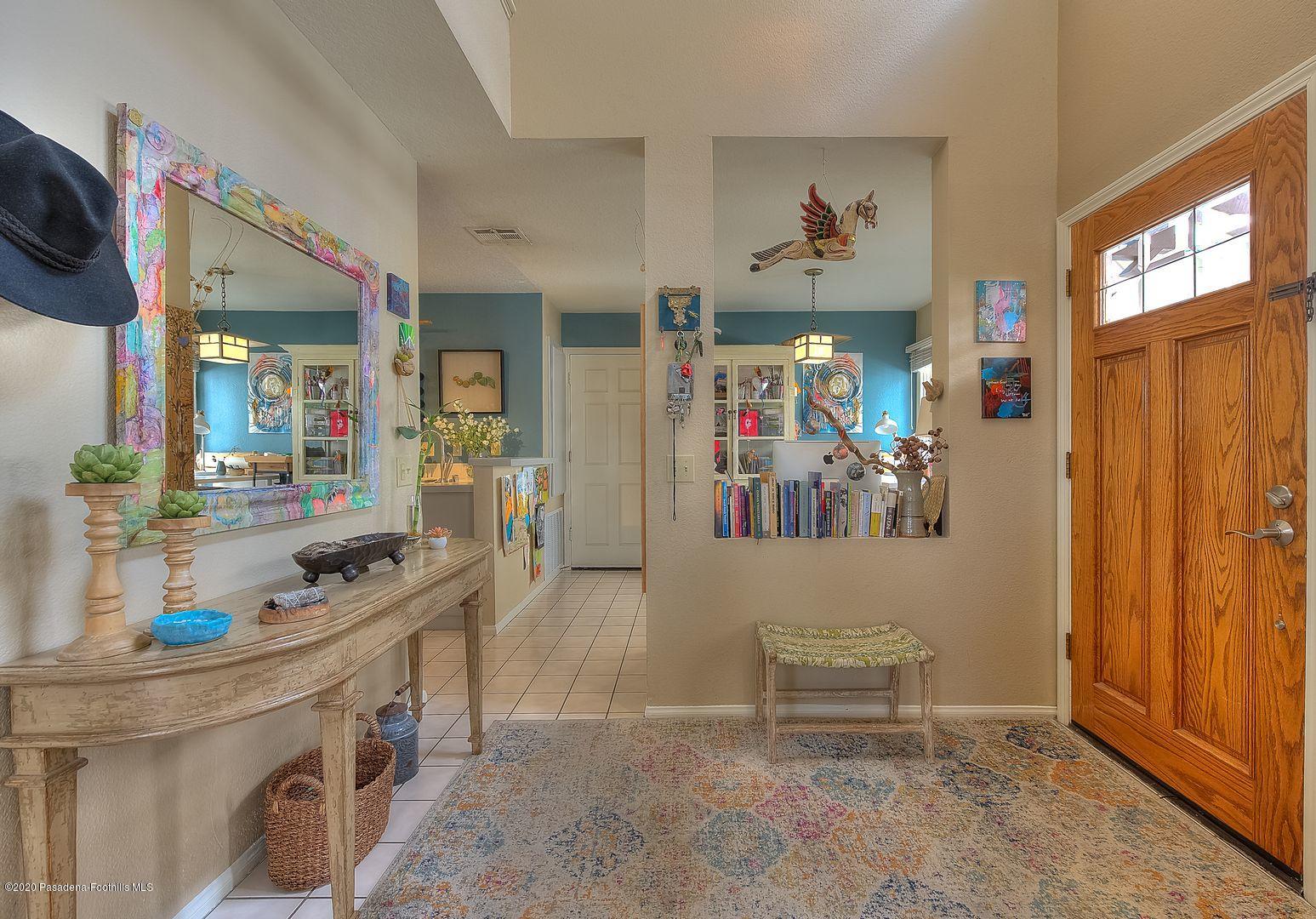 2871 Ashley Drive Pasadena, CA 91107 - Photo 4 of 20 Foyer (2 of 3)