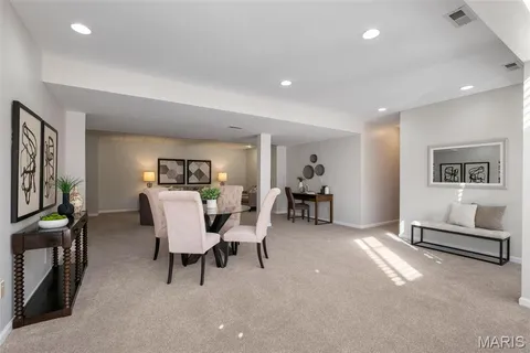 $665,000 | 332 Remington Way Drive, Ballwin, MO 63021