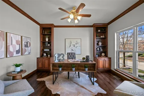 $665,000 | 332 Remington Way Drive, Ballwin, MO 63021