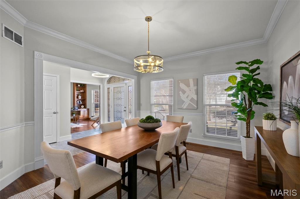 332 Remington Way Drive Ballwin, MO 63021 - Photo 5 of 37