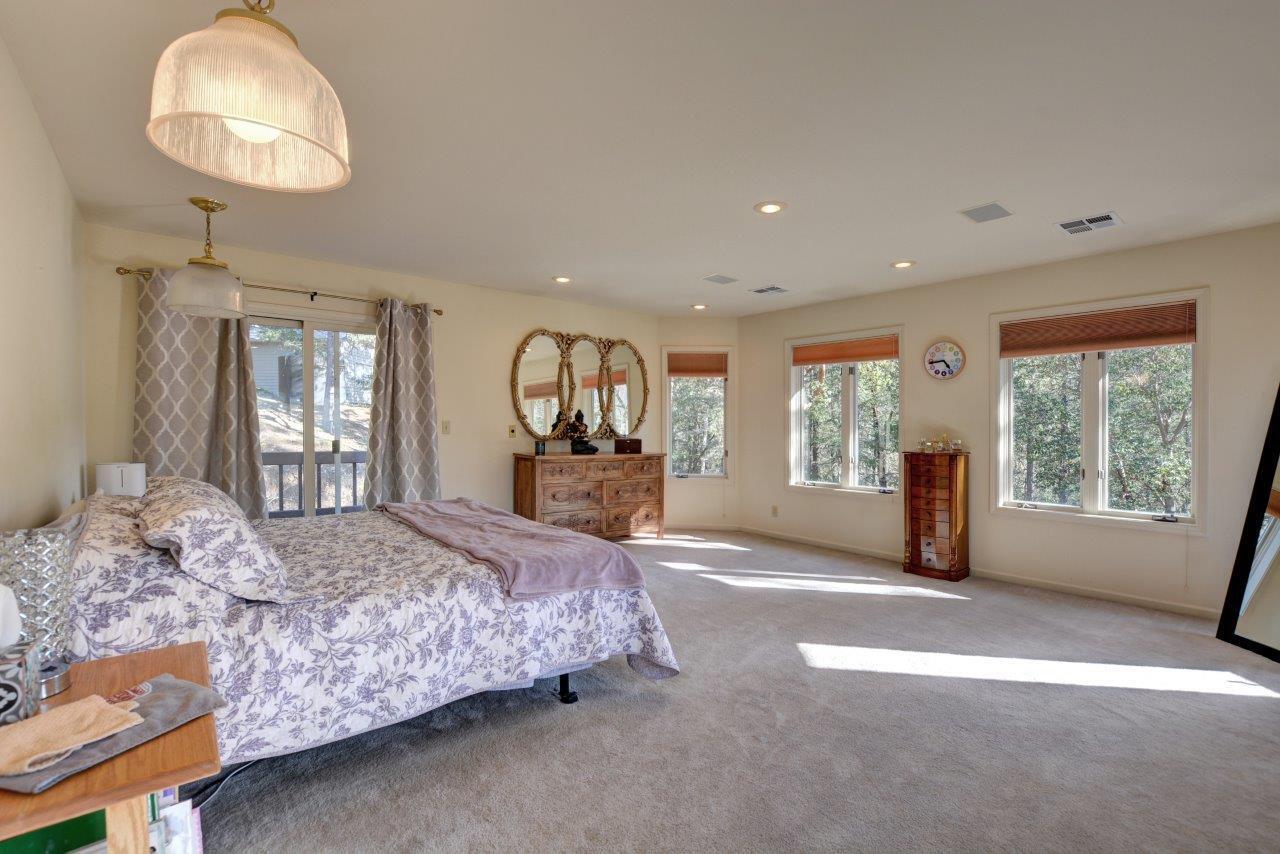 4401 Andrews Road Medford, OR 97501 - Photo 17 of 37 17