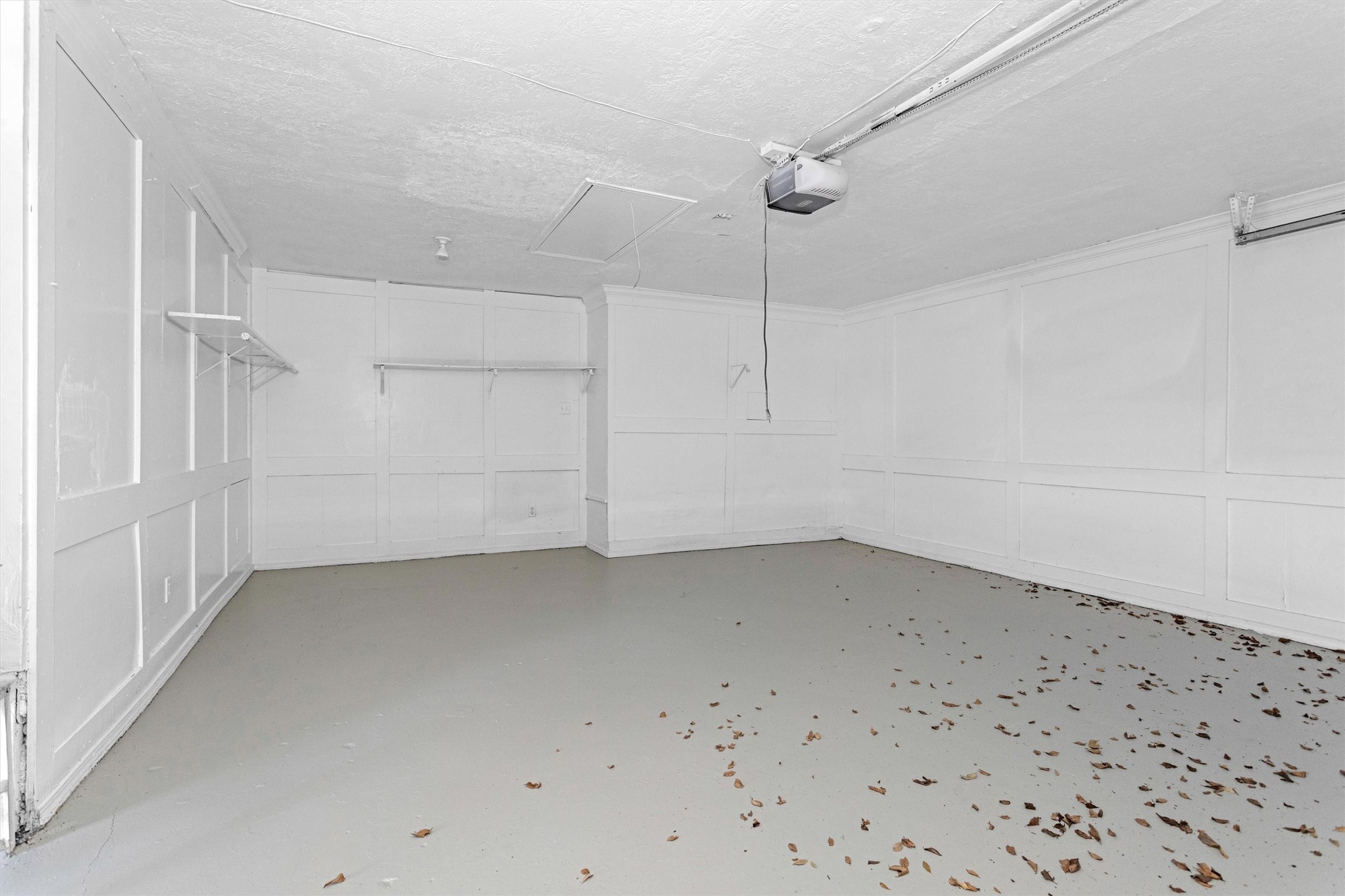 12443 South Rachlin Circle Houston, TX 77071 - Photo 24 of 29 a view of an empty room