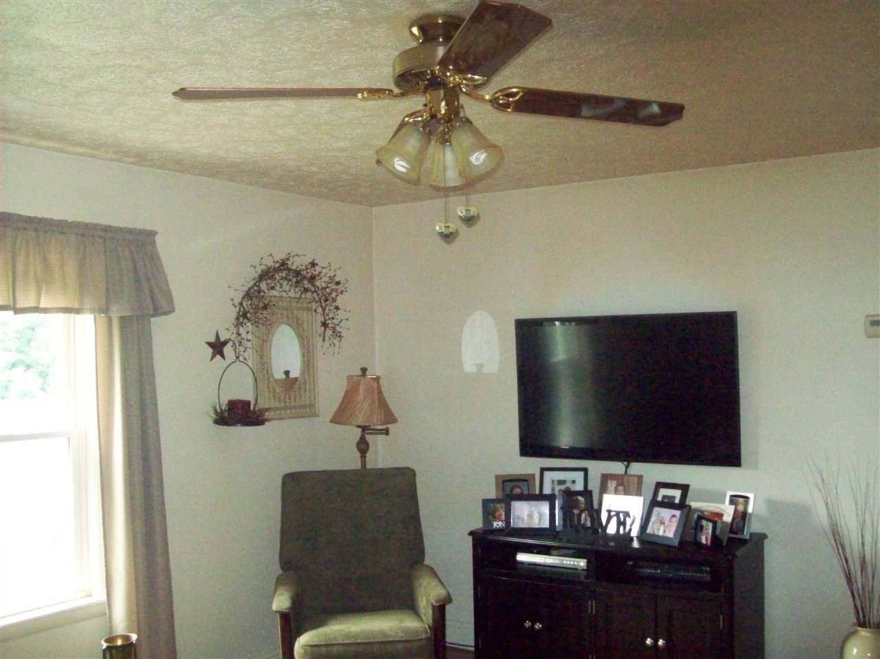 427 Kennedy Road Greenville, KY 42345 - Photo 3 of 15 Gallery Image 3