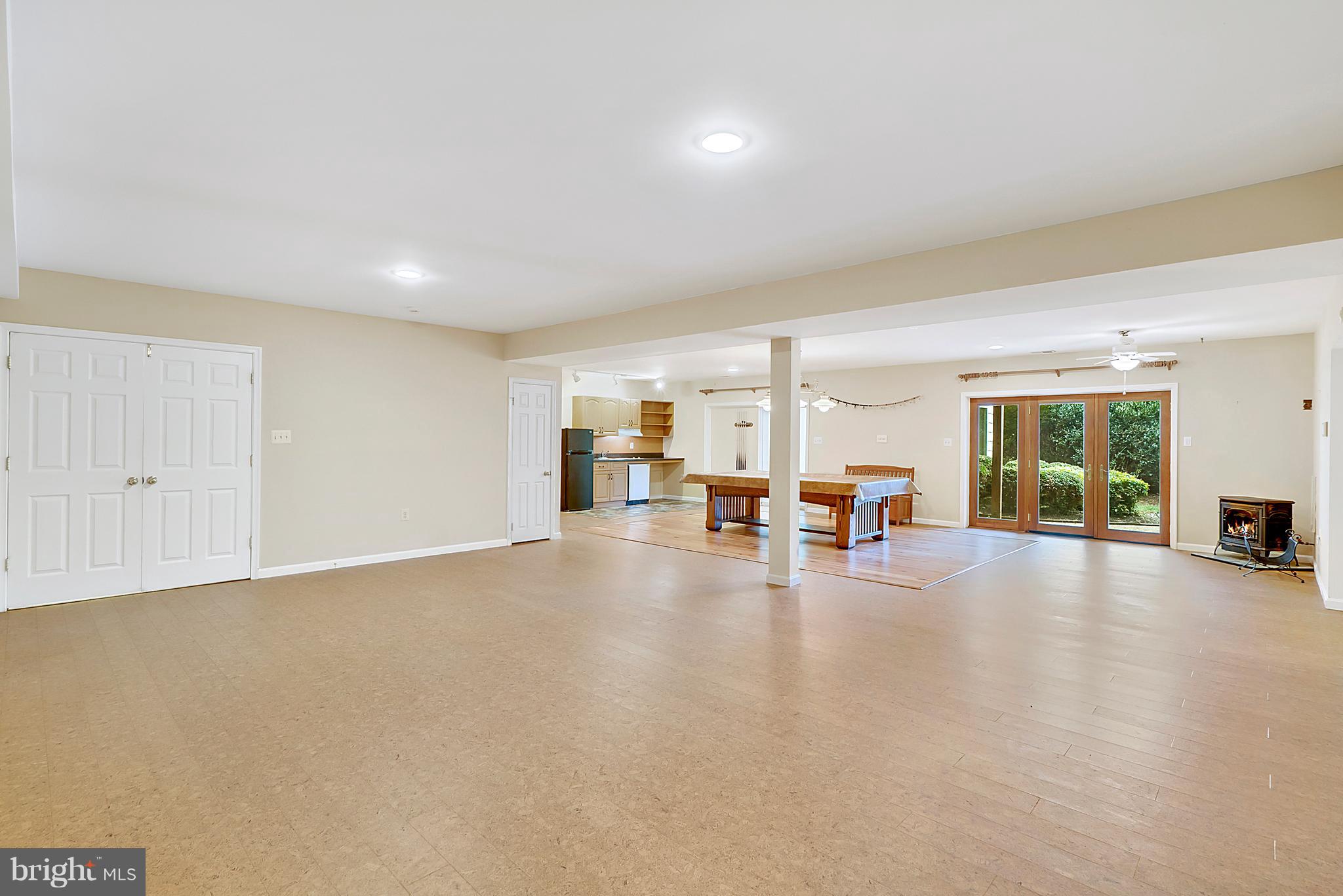4354 High Ridge Road Haymarket, VA 20169 - Photo 23 of 30 Large Basement with pool table