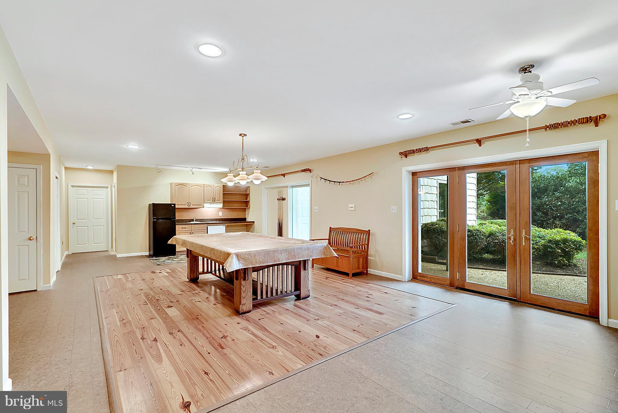 4354 High Ridge Road Haymarket, VA 20169 - Photo 24 of 30 Basement with full kitchenette