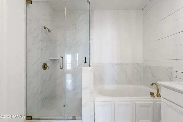 $299,000 | 102 Stonehurst Drive, Youngsville, LA 70592