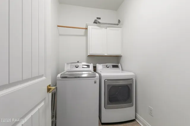 $299,000 | 102 Stonehurst Drive, Youngsville, LA 70592