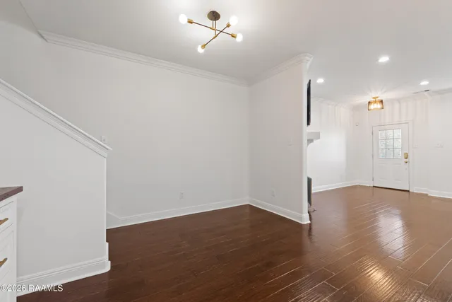 $299,000 | 102 Stonehurst Drive, Youngsville, LA 70592