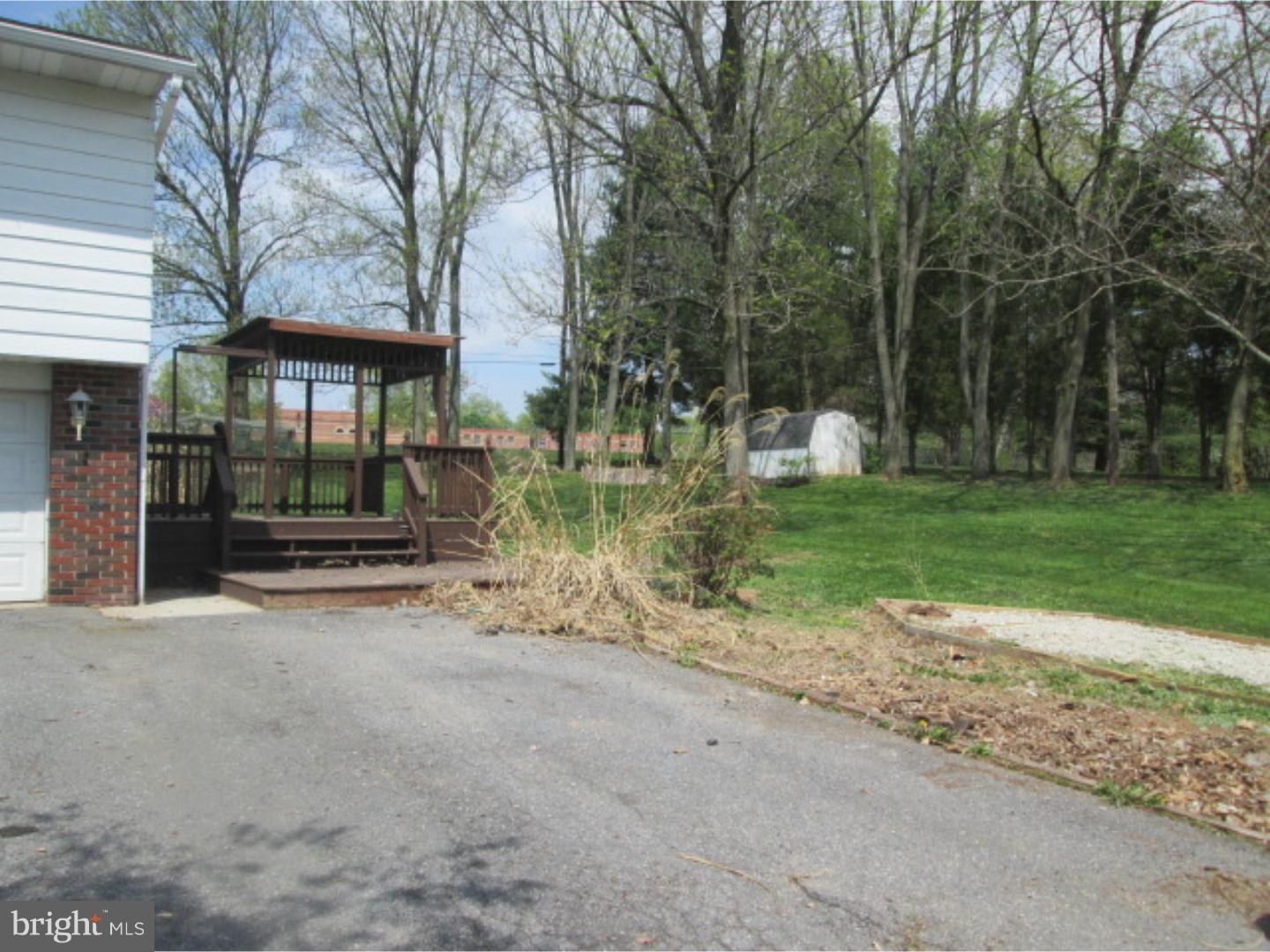 740 Ahrens Road Reading, PA 19606 - Photo 3 of 8 Gallery Image 3