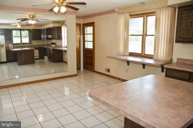 353 Stillwater Road Essex, MD 21221 - Photo 11 of 29 Dining Room