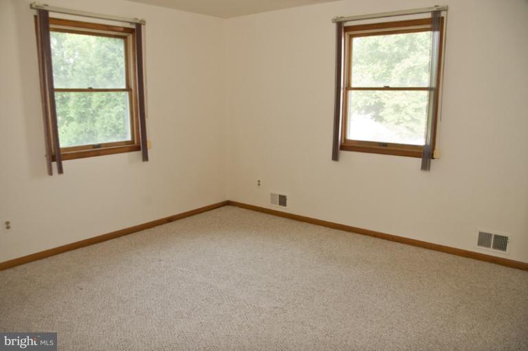 353 Stillwater Road Essex, MD 21221 - Photo 15 of 29 Bedroom