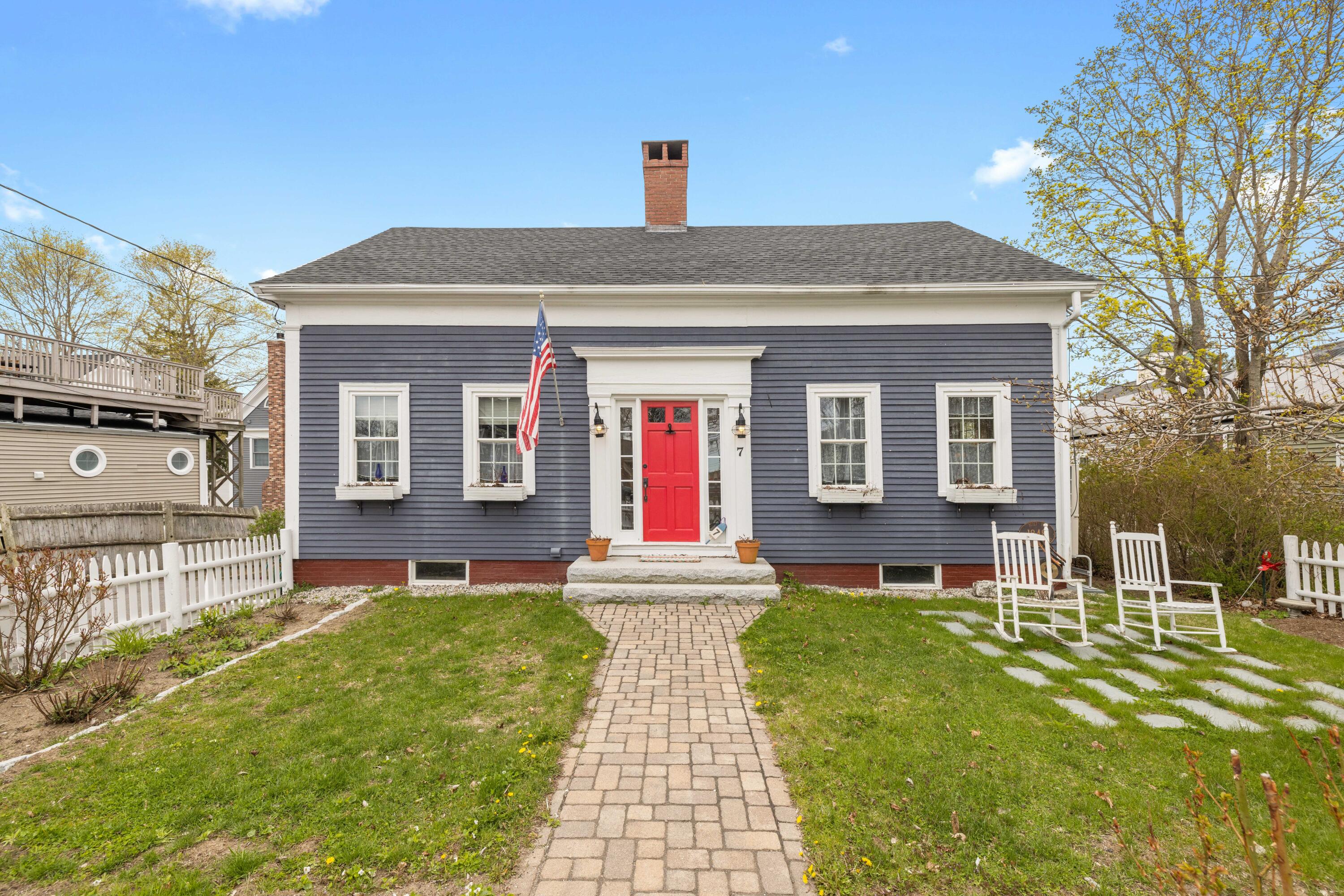 7 Chase Hill Road Kennebunk, ME 04043 - Photo 1 of 37 Front Exterior