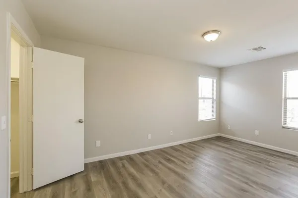 $2,435 | 2217 East 35th Avenue, Apache Junction, AZ 85119