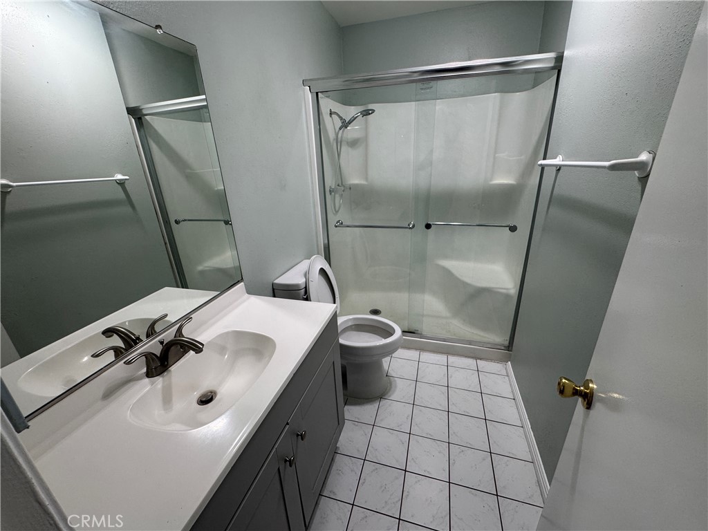 810 West Lambert Road La Habra, CA 90631 - Photo 27 of 31