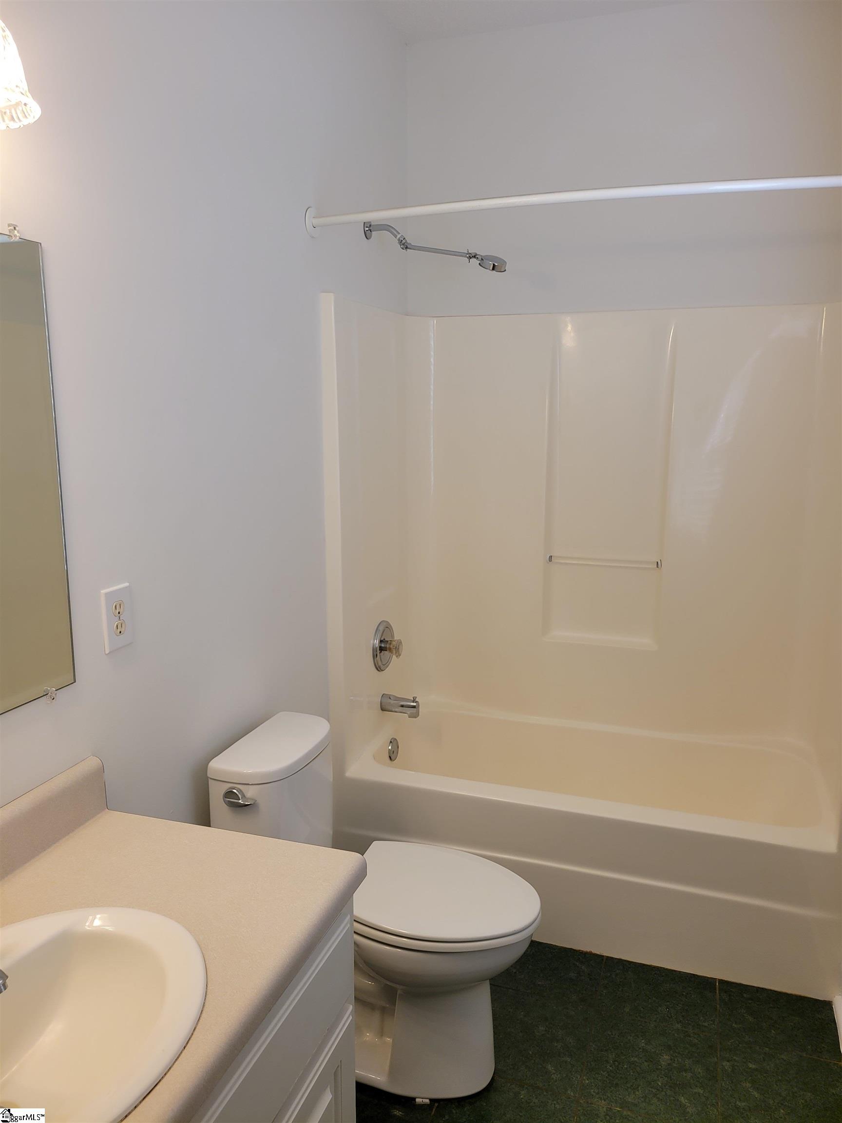 828 Pope Field Road Easley, SC 29642 - Photo 9 of 19 Gallery Image 9